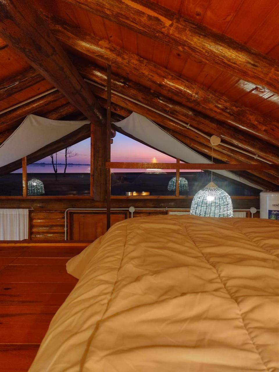Cabana Puesta Del Sol Chascomus Bagian luar foto