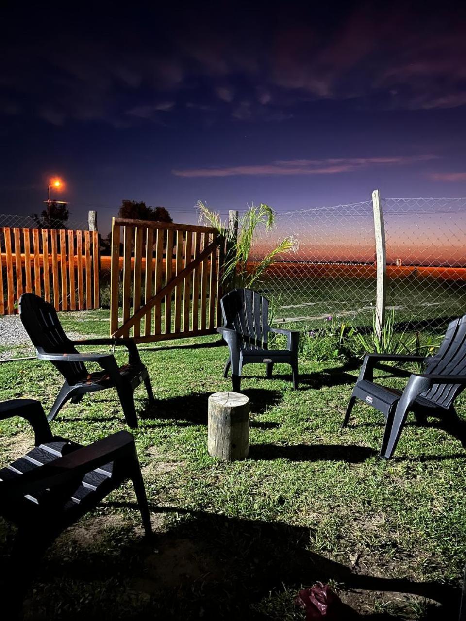 Cabana Puesta Del Sol Chascomus Bagian luar foto