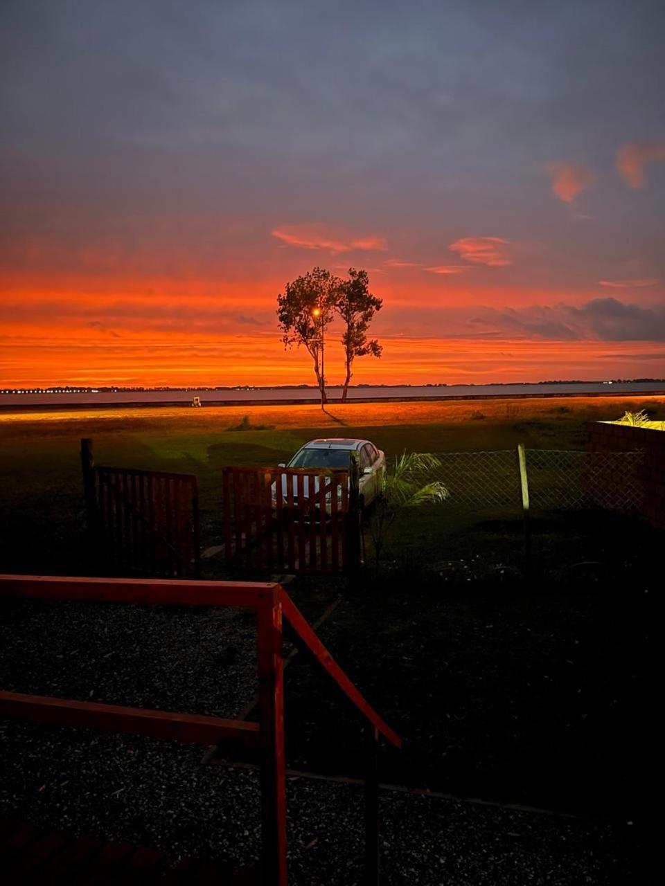 Cabana Puesta Del Sol Chascomus Bagian luar foto