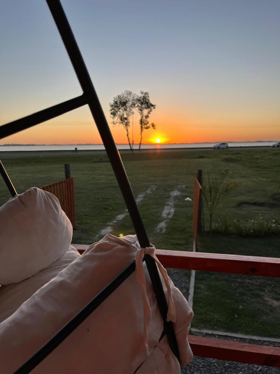 Cabana Puesta Del Sol Chascomus Bagian luar foto